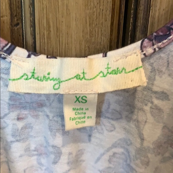 Patterned Romper - Picture 5 of 5